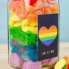 Love is Love - Das Regenbogen-Süßigkeitenglas